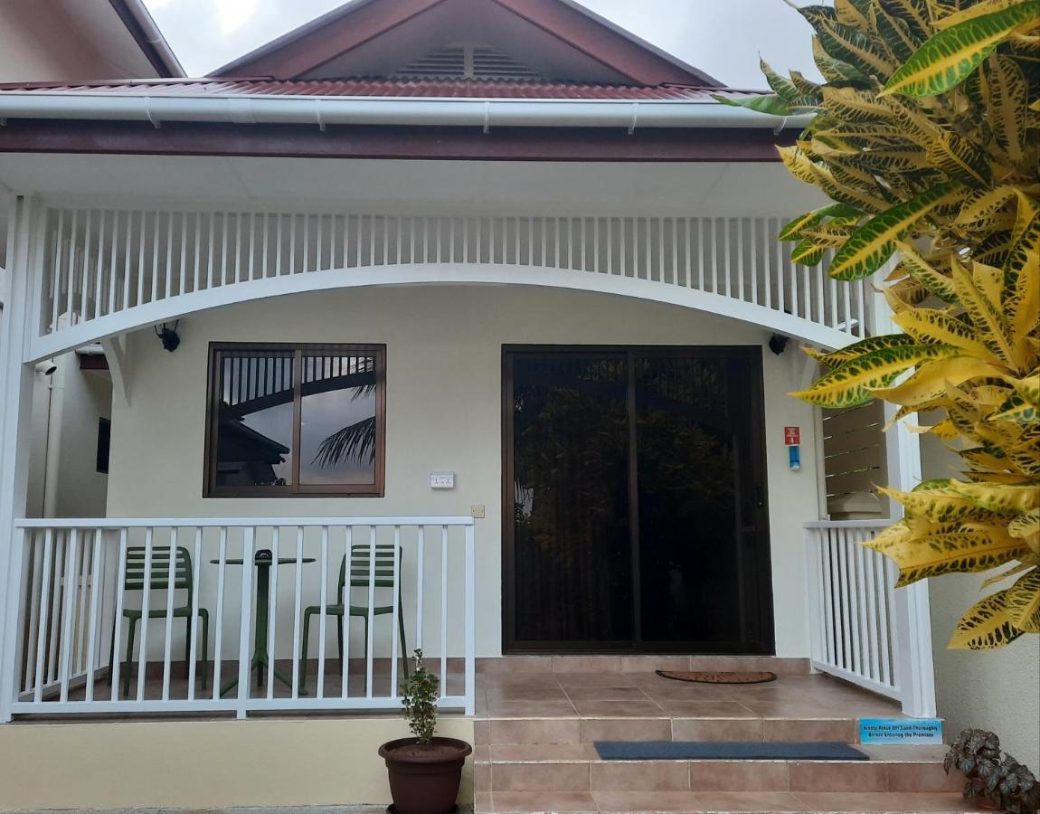 Emma'S Guest House And Self-Catering オー・カップ エクステリア 写真