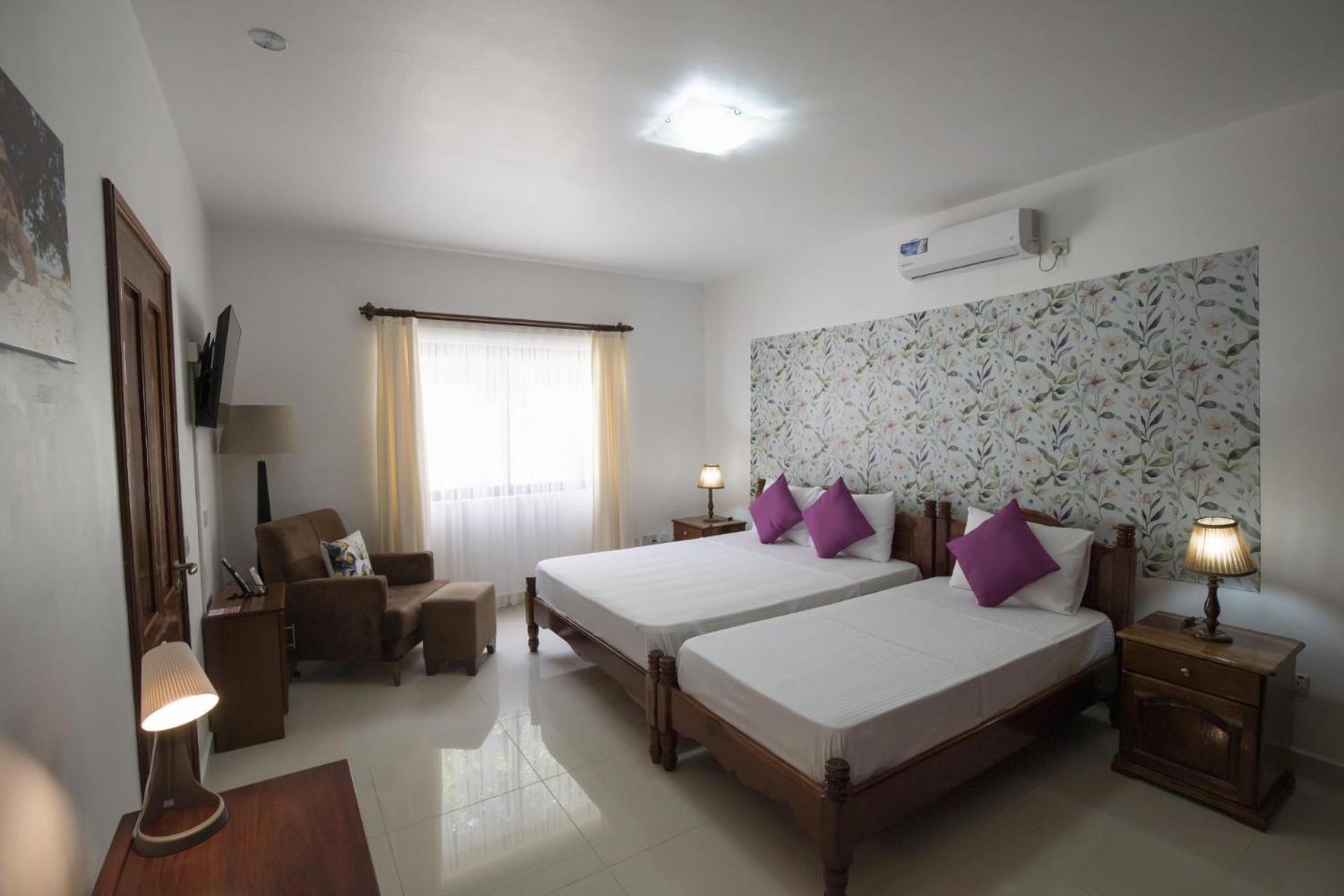 Emma'S Guest House And Self-Catering オー・カップ エクステリア 写真