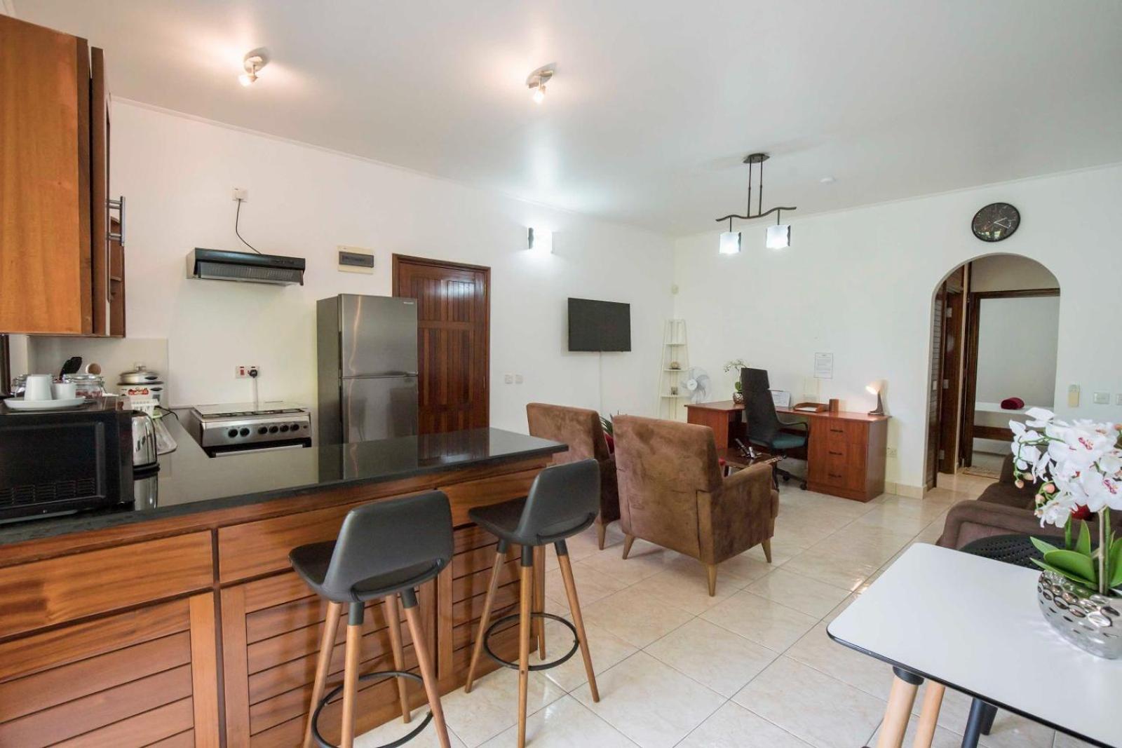 Emma'S Guest House And Self-Catering オー・カップ エクステリア 写真